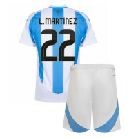 Camiseta Argentina Lautaro Martinez #22 Primera Equipación para niños Copa America 2024 manga corta (+ pantalones cortos)